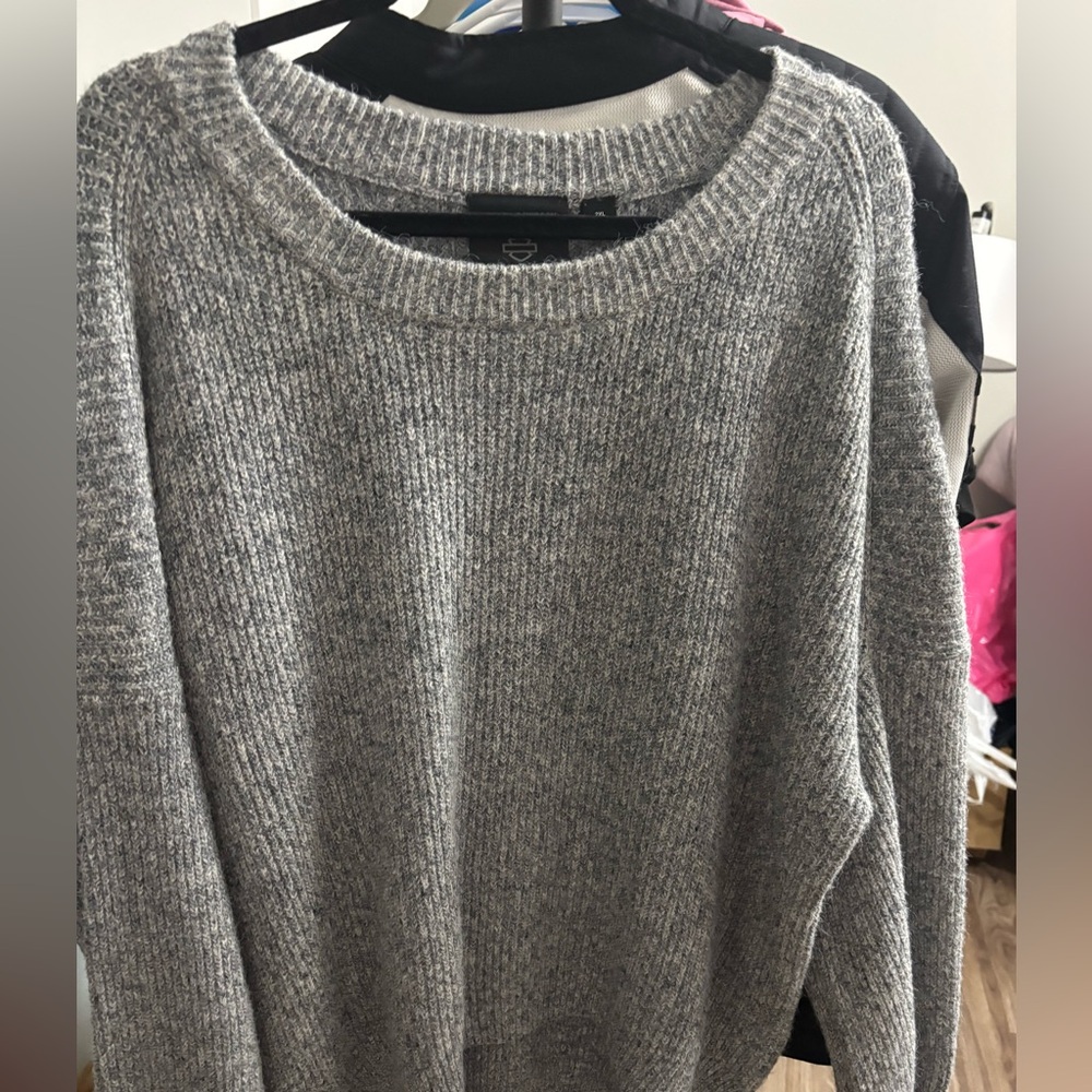 Gray Women's Harley Davidson Sweater